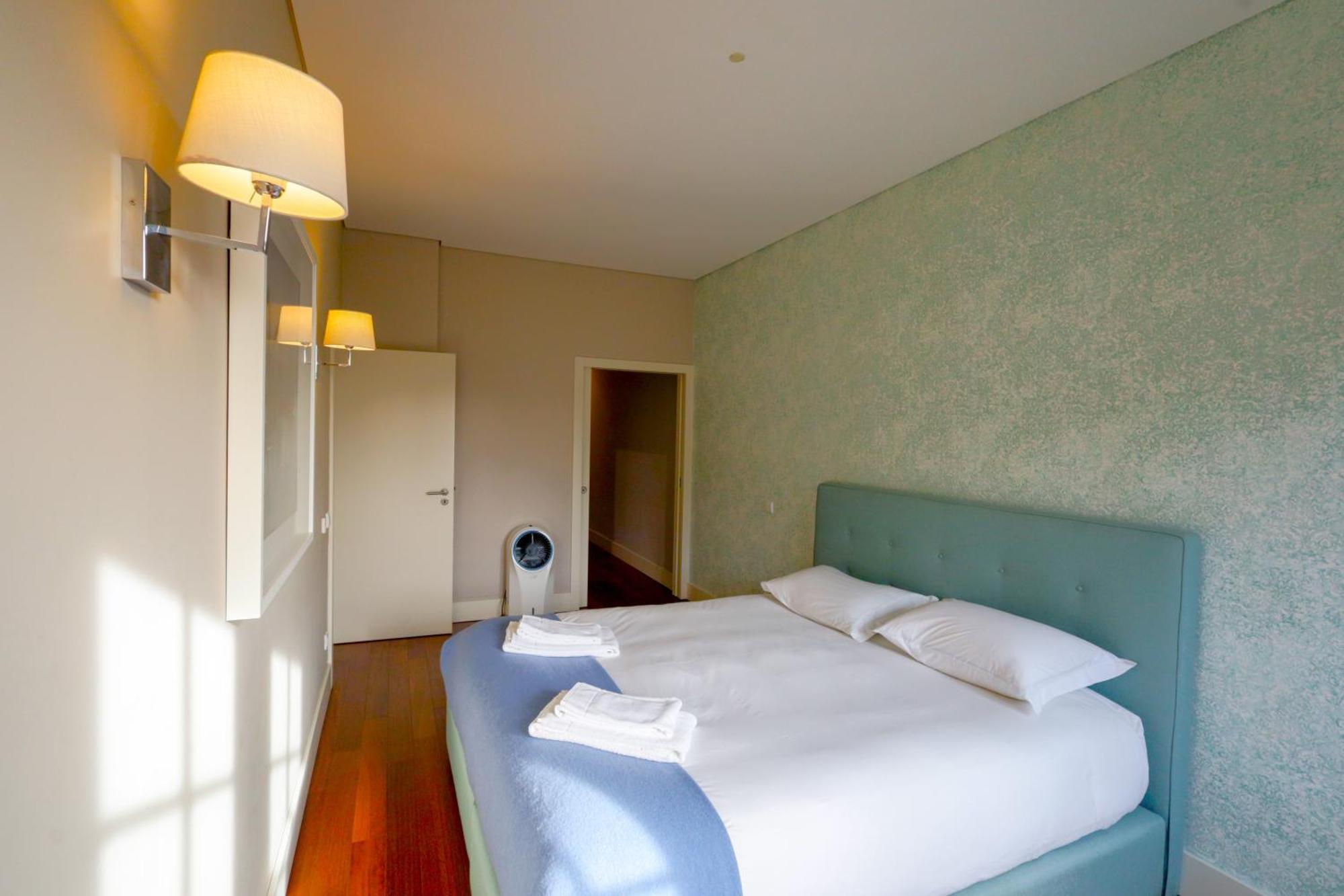 Cardosas Square Luxury Apartments By Porto City Hosts Exterior foto